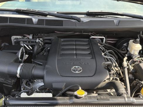 Used 2016 Toyota Sequoia Limited w/ Safety & Convenience Package image 39