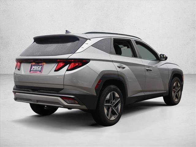 Certified 2025 Hyundai Tucson SEL AWD/4WD image 5