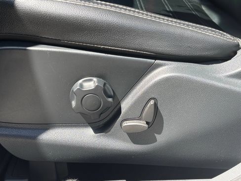 Used 2020 Ford EcoSport Titanium AWD/4WD image 11