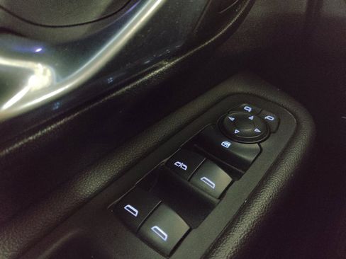 Used 2019 GMC Terrain SLE w/ LPO, Floor Liner Package FWD image 27