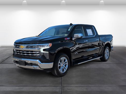 Used 2025 Chevrolet Silverado 1500 LTZ image 6
