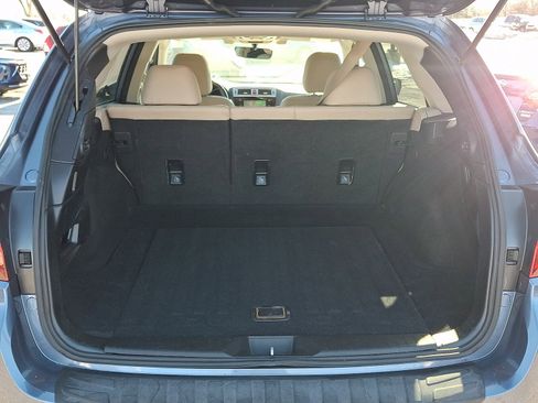 Used 2017 Subaru Outback 2.5i Limited image 29