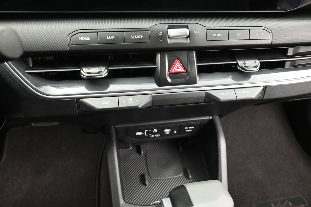 Used 2025 Kia K4 EX FWD image 27