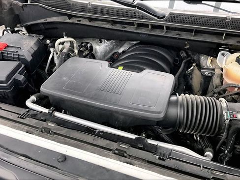 Used 2022 Chevrolet Silverado 1500 ZR2 w/ Technology Package AWD/4WD image 34