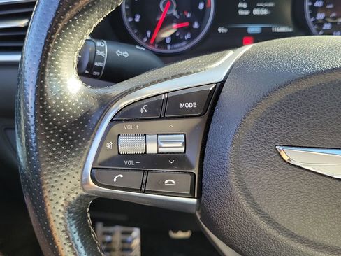 Used 2019 Genesis G70 2.0T Sport image 5