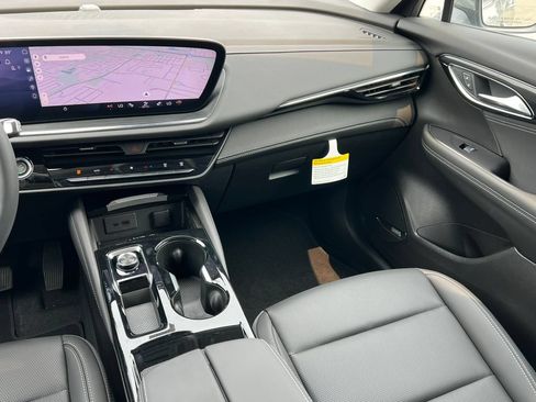 New 2026 Buick Envision Preferred AWD/4WD image 31