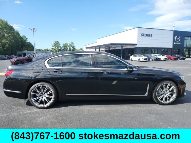 Used 2020 BMW 740i w/ Premium Package RWD image 1