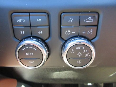 New 2026 GMC Sierra 2500 Denali Ultimate AWD/4WD image 19