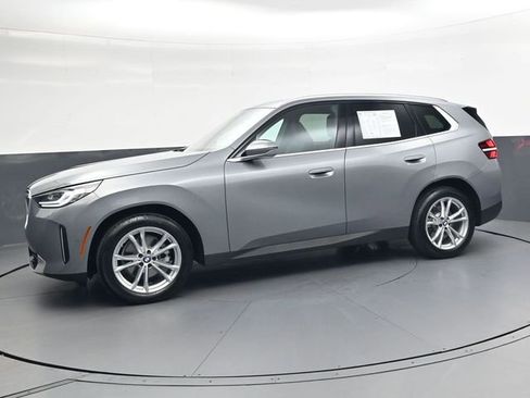 Used 2025 BMW X3 xDrive30i w/ Convenience Package image 9