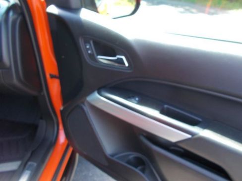 Used 2019 Chevrolet Colorado ZR2 AWD/4WD image 24