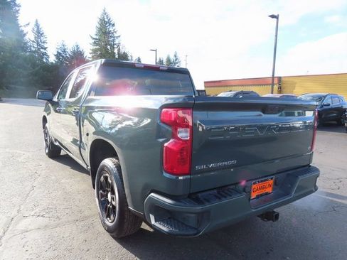 Used 2025 Chevrolet Silverado 1500 LT AWD/4WD image 5