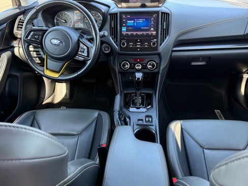 Used 2021 Subaru Crosstrek 2.5i Sport w/ Moonroof Package image 15