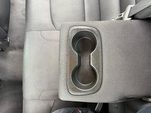 Used 2020 Chevrolet Malibu LT image 36