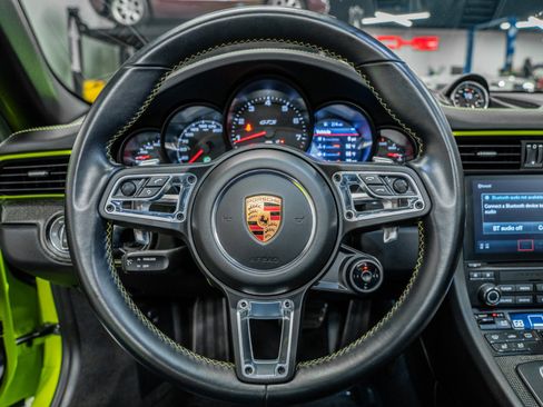 Used 2018 Porsche 911 Targa 4 GTS image 14