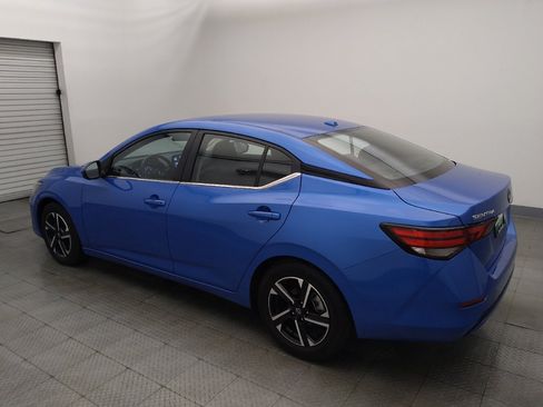 Used 2025 Nissan Sentra SV FWD image 3