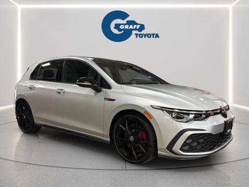 Used 2024 Volkswagen GTI SE FWD image 5