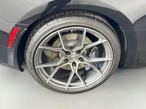 Used 2019 Chevrolet Camaro SS image 31