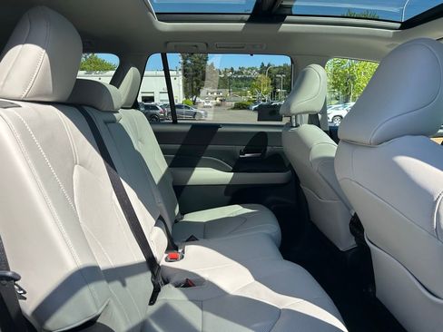 New 2026 Toyota Grand Highlander AWD image 15
