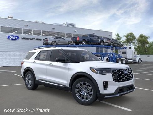 New 2026 Ford Explorer Platinum RWD image 7