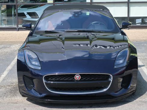 Used 2020 Jaguar F-TYPE Convertible RWD image 4
