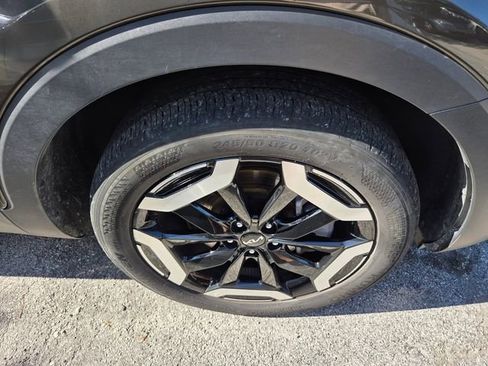 Used 2025 Kia Telluride S image 4