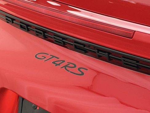 Used 2025 Porsche 718 Cayman GT4 RS image 24