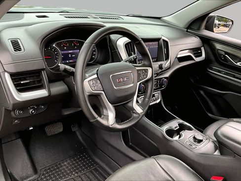 Used 2023 GMC Terrain SLT FWD image 17