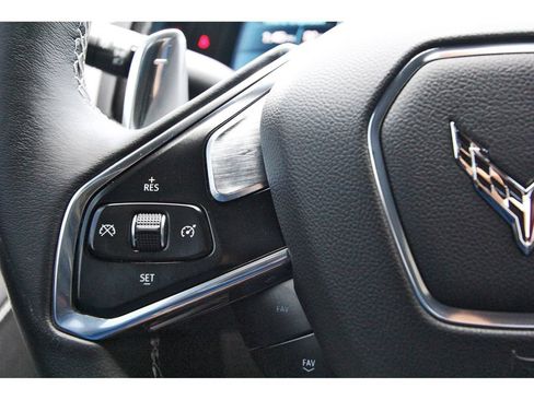 Used 2023 Chevrolet Corvette Stingray Preferred Conv w/ Z51 Performance Package RWD image 14