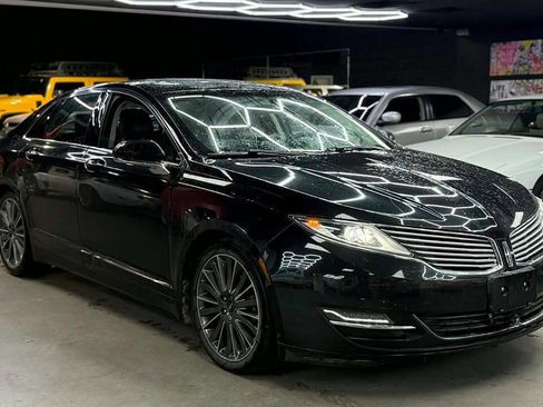 Used 2014 Lincoln MKZ Hybrid image 3