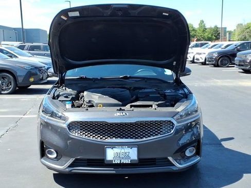 Used 2018 Kia Cadenza Premium w/ Paint Protection Package FWD image 29