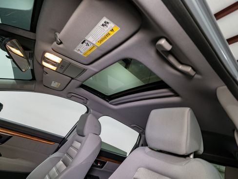 Used 2018 Honda CR-V EX image 14