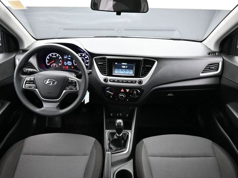 Used 2019 Hyundai Accent SE image 12