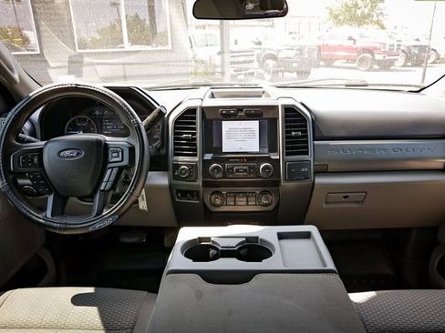 Used 2022 Ford F350 XLT w/ Camper Package AWD/4WD image 22
