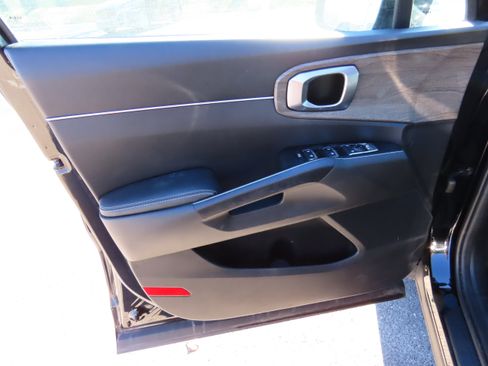 Used 2022 Kia Sorento S w/ Option Group 015 image 22