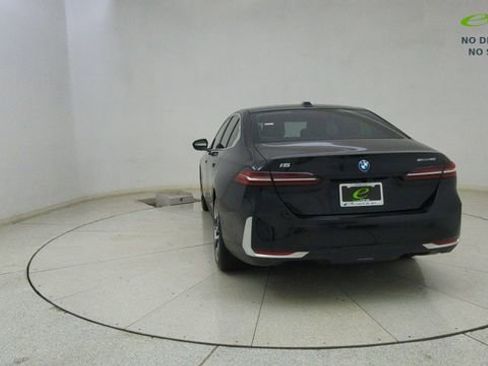 Used 2024 BMW i5 eDrive40i w/ Convenience Package RWD image 69