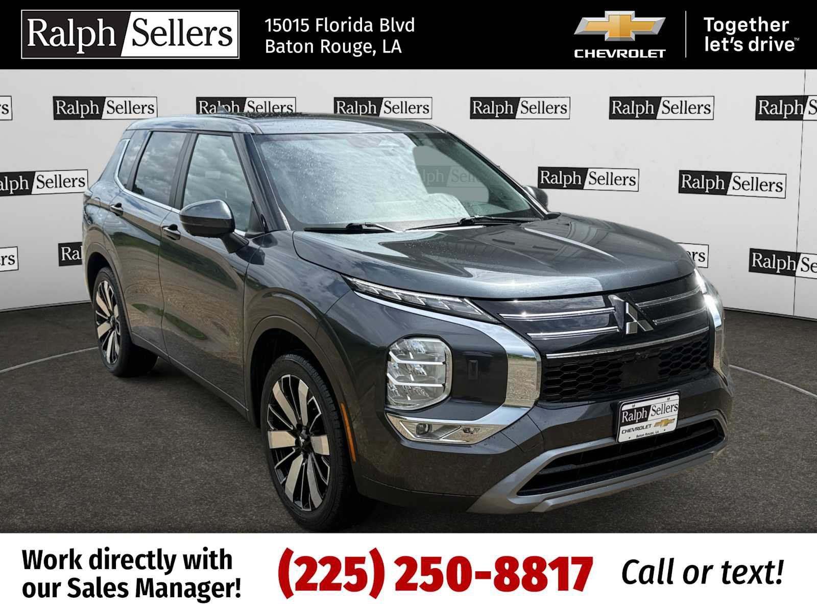 Used 2025 Mitsubishi Outlander SE AWD/4WD image 1