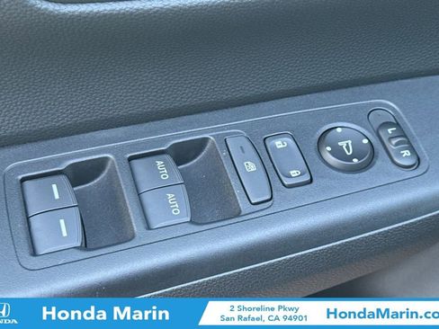 Certified 2025 Honda CR-V EX image 15