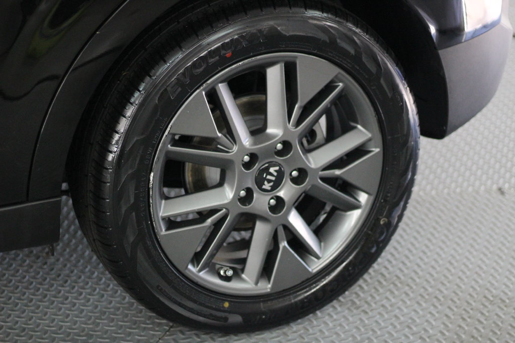 Used 2021 Kia Soul S FWD image 54