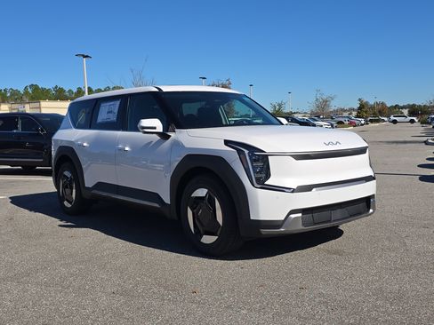 New 2026 Kia EV9 Light image 2
