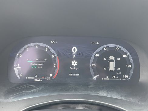 Used 2024 Toyota Highlander Platinum image 19