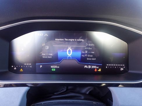 Certified 2025 Volkswagen Jetta SE w/ Sunroof Package image 15