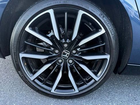 Used 2023 Honda Accord Touring image 24