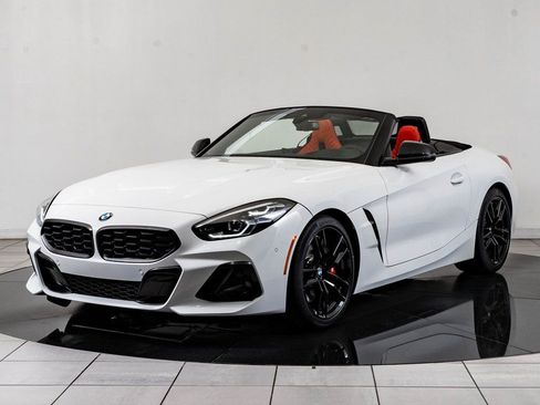 New 2026 BMW Z4 M40i w/ Premium Package image 3