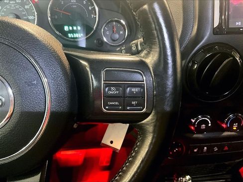 Used 2017 Jeep Wrangler Sahara AWD/4WD image 23