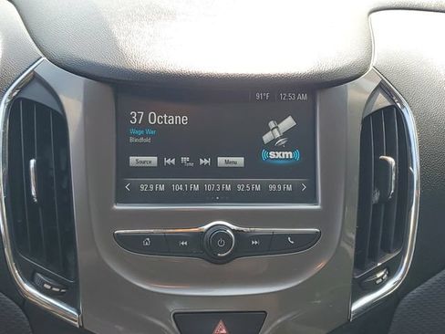 Certified 2017 Chevrolet Cruze LT w/ Convenience Package FWD image 23