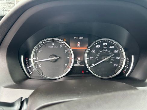 Used 2017 Acura MDX SH-AWD image 24