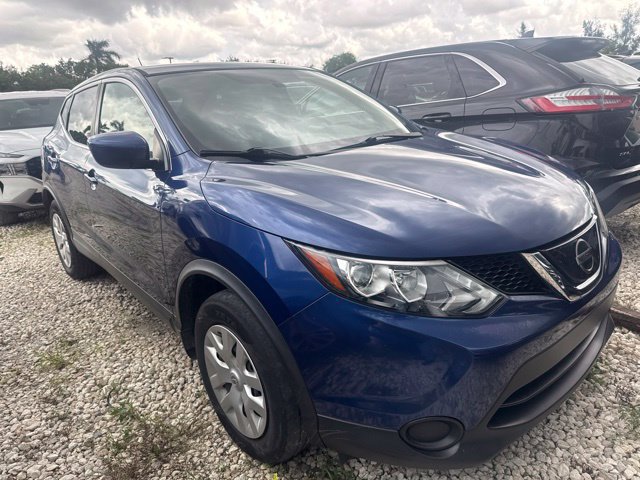 Used 2019 Nissan Rogue Sport S FWD image 3