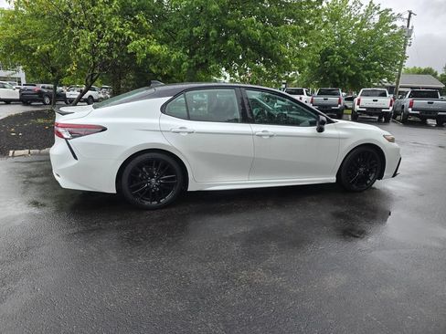 Used 2022 Toyota Camry XSE w/ Navigation Package AWD/4WD image 9