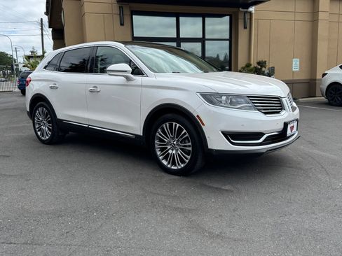 Used 2016 Lincoln MKX Reserve w/ Technology Package AWD/4WD image 1