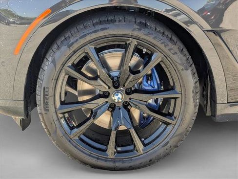New 2026 BMW X7 M60i image 10